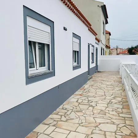 Swordfish Charming Retreat Peniche